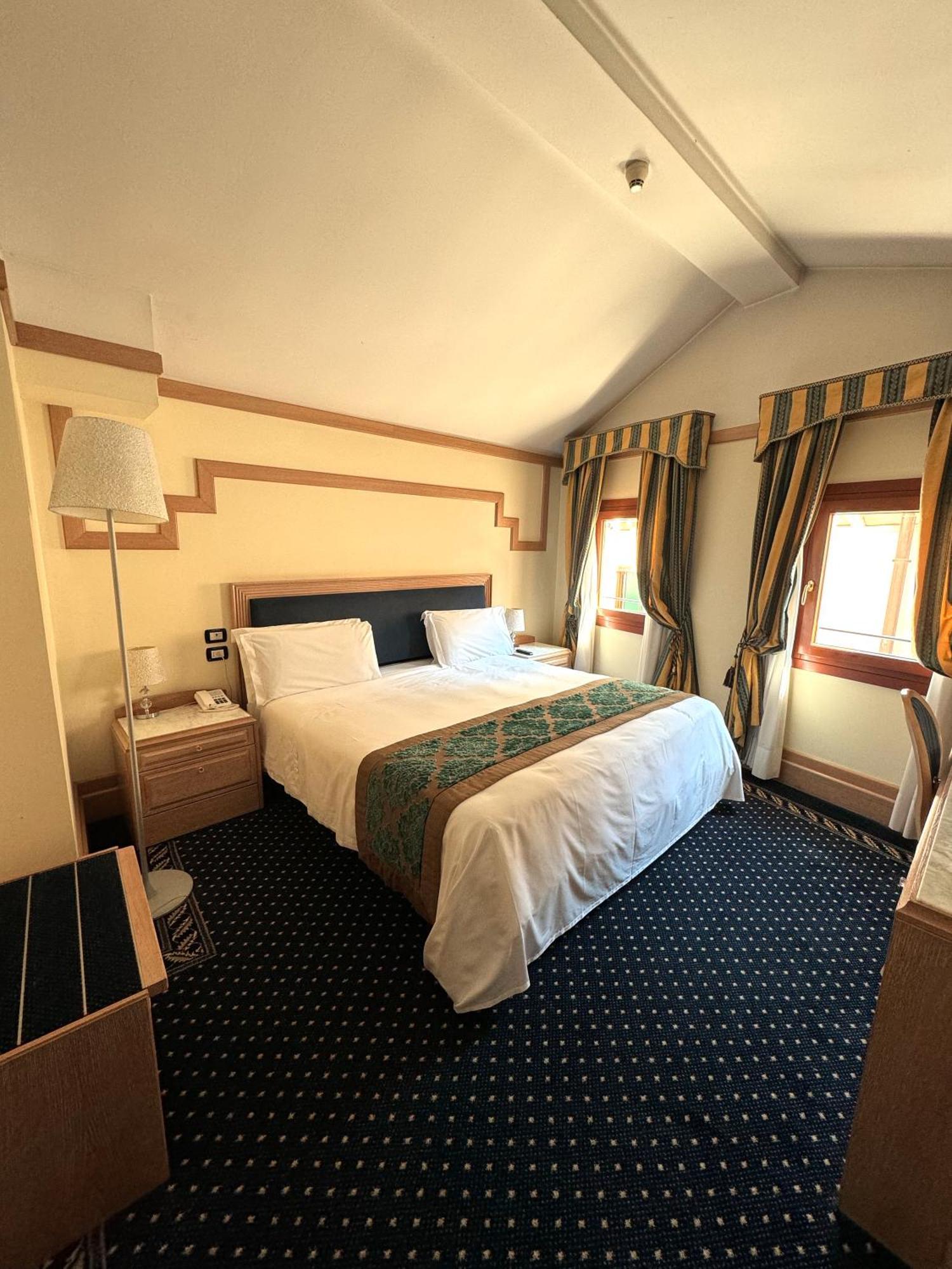 Großes Doppelzimmer