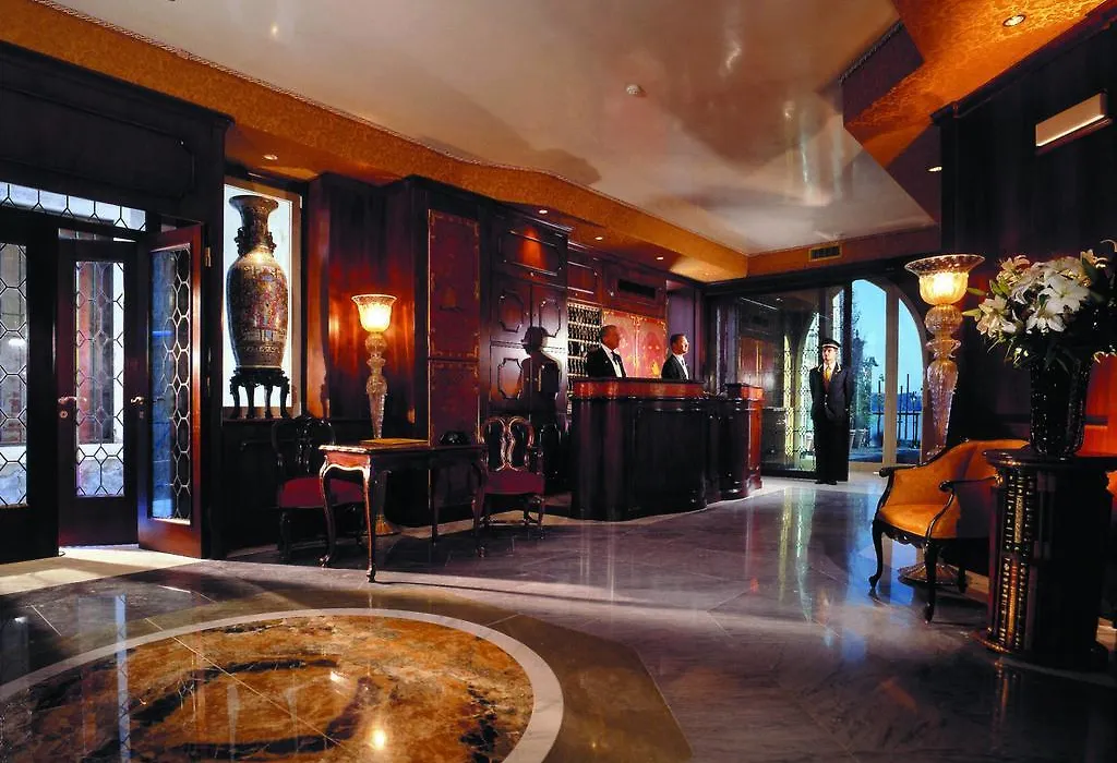 Bauer Il Palazzo-1