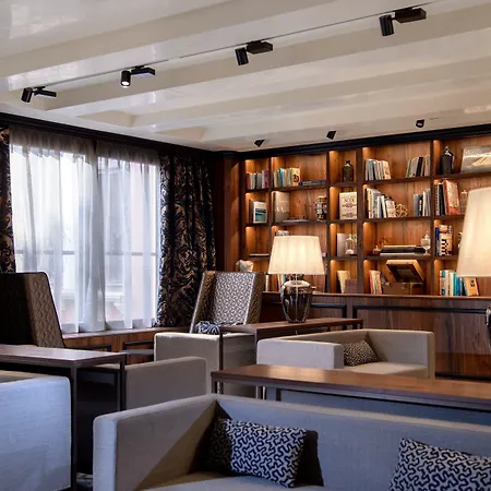 Palazzo Veneziano - Venice Collection-2